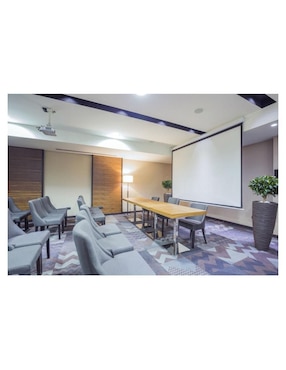Pantalla proyector eléctrica Steren PRO-020